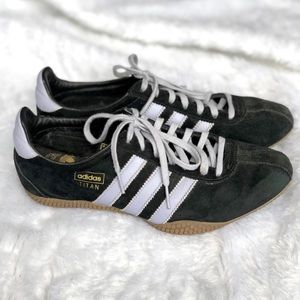 Adidas Titan Black & Silver Striped Gum Sneaker